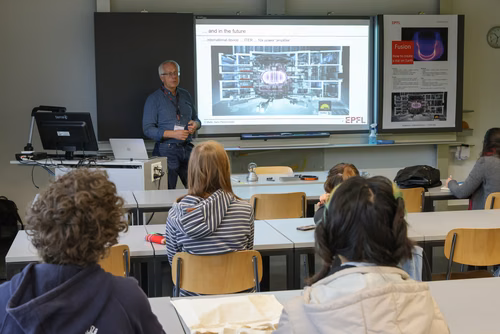 Journée de sensibilisation aux Sciences à Thoune. Organisé par le service de promotion des études