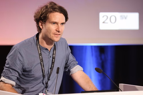 The EPFL School of Life Sciences turned 20 and celebrates this occasion with a unique symposium.