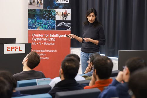 L'apprentissage automatique a été la principale force motrice pour amener l'intelligence artificielle dans le monde réel. Cet atelier vise à réunir des étudiants et des jeunes chercheurs de l'EPFL-CIS et du RIKEN-AIP et à discuter des dernières réalisations, applications et défis de l'apprentissage automatique. Cet événement fait partie d'une série d'échanges institutionnels entre le RIKEN-AIP et l'EPFL-CIS depuis 2020, basés sur un protocole d'accord entre les deux institutions visant à établir une relatio