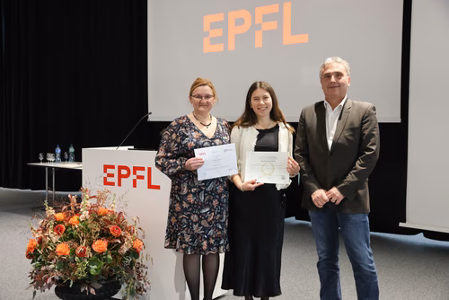 Cérémonie de remise des diplômes aux étudiants MNIS