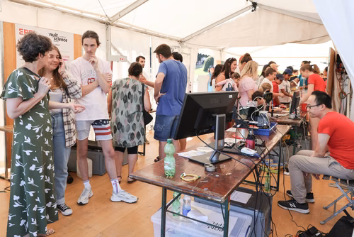 L'EPFL à l Nuit de la science à Genève, au Parc de la Perle du Lac.
