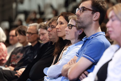 Les prix Ig Nobel honorent une recherche qui fait rire puis réfléchir.