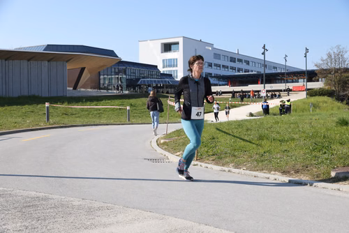 L'EPFL, l'AGEPoly et le Service des Sports Universitaires ont le le plaisir de vous inviter au cross de printemps qu'ils organisent.