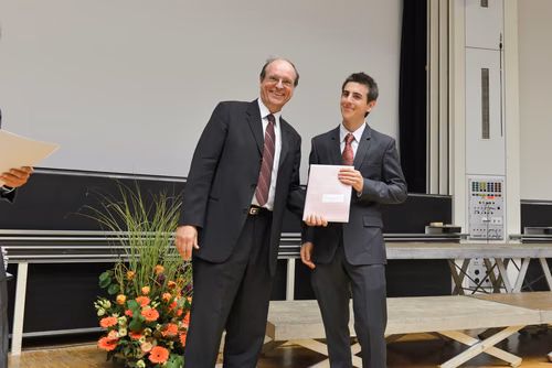 Convocation of the 2016  Physics class, october1, 2016