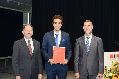 Remise des masters en informatique et systèmes de communication, le 1 octobre 2016