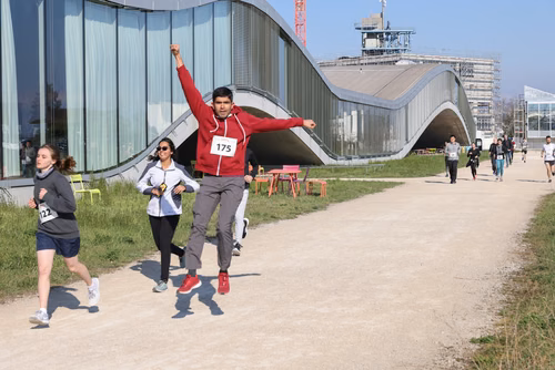 L'EPFL, l'AGEPoly et le Service des Sports Universitaires ont le le plaisir de vous inviter au cross de printemps qu'ils organisent.
