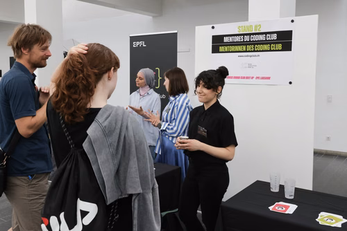 Le Meet up national annuel du Coding club des filles sur le campus de l’EPFL Service de promotion des sciences SPS 