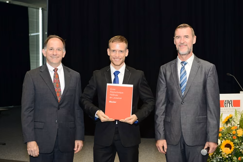Remise des masters en informatique et systèmes de communication, le 1 octobre 2016