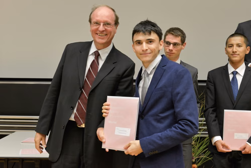 Convocation of the 2016  Physics class, october1, 2016