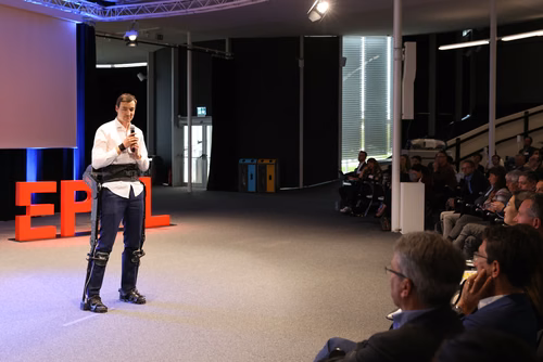 Co-organized by EPFL Alumni, EPFL Vice Presidency for Innovation & venturelab, the Startup Champions Seed Night is an annual startup conference & pitch competition bringing together the most promising entrepreneurs from EPFL and the rest of Switzerland, angel investors, mentors, industry leaders and local researchers and student.