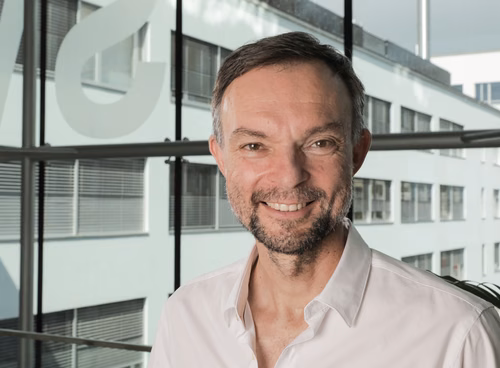 In January 2021, Professor Andy Oates took up the position of Dean at EPFL’s School of Life Sciences.