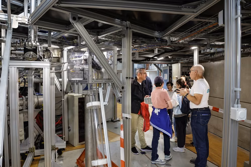 La découverte des sciences et des technologies au cœur du campus, pour les adultes et les enfants.