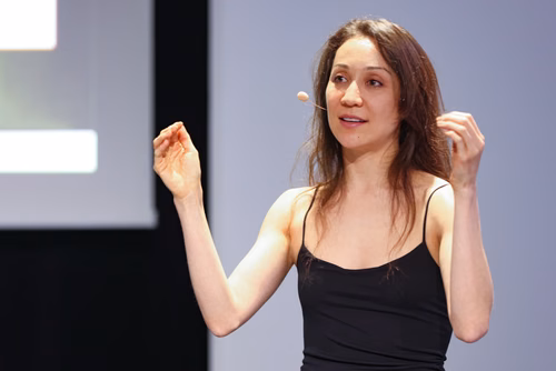 Physicienne et danseuse de ballet professionnelle, Merritt Moore 