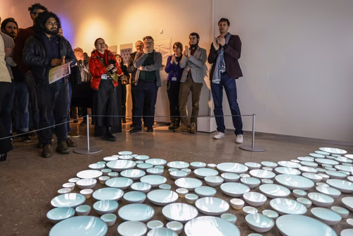 The exhibition Shapes: Patterns in Art and Science explores the richness of the natural and artificial patterns that surround us. Bringing together art, mathematics, materials science and biology, it highlights the shared fascination of scientists and artists with geometric, dynamic and symmetrical structures. Opening