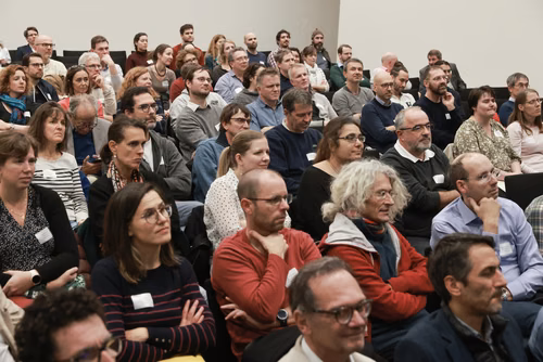Organisées par le Service promotion de l’éducation, en collaboration avec les sections de l’EPFL, les rencontres 5 à 7 constituent un moment d’échange privilégié entre les enseignantes et enseignants du secondaire et le corps professoral de l’EPFL.