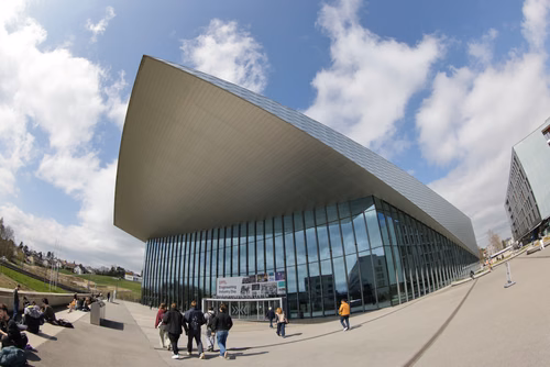 One day to dive at the forefront of Research and Innovation, connect with professors and researchers and explore potential industrial collaborations.