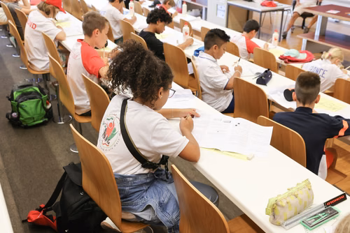 The championship of mathematical and logical games is a popular and school competition organised every year in Europe and beyond. Mathematics aficionados of all ages from about twelve countries participate in this competition. The international final, traditionally taking place in Paris, will find its way to Lausanne (EPFL) this year. The FSJM (Swiss Federation of Mathematical Games) has been organising the Swiss part of this championship for now more than 30 years. Final at EPFL Campus
