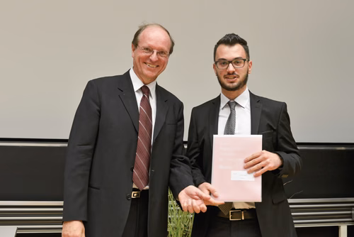 Convocation of the 2016  Physics class, october1, 2016
