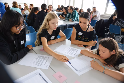 Le Meet up national annuel du Coding club des filles sur le campus de l’EPFL Service de promotion des sciences SPS 