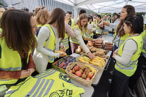 Bike to work is a team challenge that encourages the EPFL community to cycle to campus during May and June.