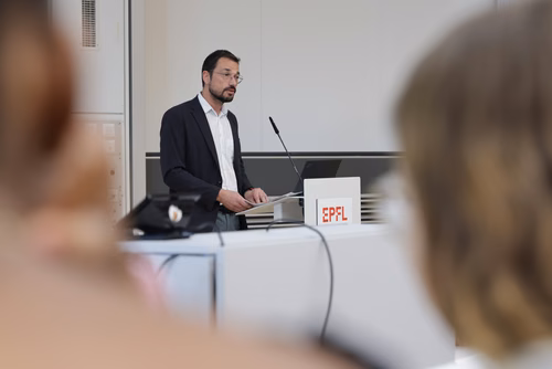 Remises des attestations pour les enfants du Jura 2023 En présence du Ministre de l’éducation du Canton du Jura, M. Martial Courtet Service de promotion des Sciences 