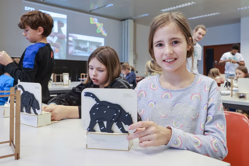 La lumière, voici la toute nouvelle thématique du festival Scientastic, le festival des sciences de l'EPFL Organisateur Service de promotion des sciences sps. 