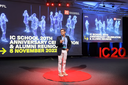 Cette année, la Faculté informatique et communications célèbre son 20e anniversaire, une étape importante dans un domaine qui s’est transformé au cours des deux dernières décennies. Durant cette période, des milliers d’étudiantes et étudiants en bachelor, en master et en doctorat ont obtenu leur diplôme, et ont ensuite contribuer à l’évolution de la branche, tant dans le milieu universitaire que dans le secteur privé.