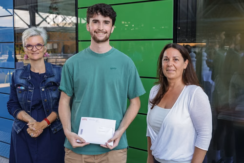 Remise des CFC aux apprentis EPFL 