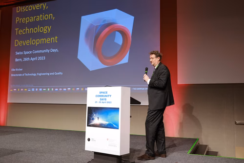 Challenges and opportunities in the space field. Practical and useful information for space industries and newcomers in the domain.