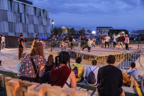 For the 40th year, EPFL campus morph into a humongous music festival!