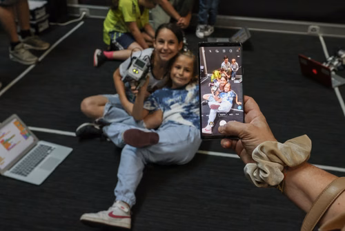 Remises des attestations pour les filles, Genève 2022