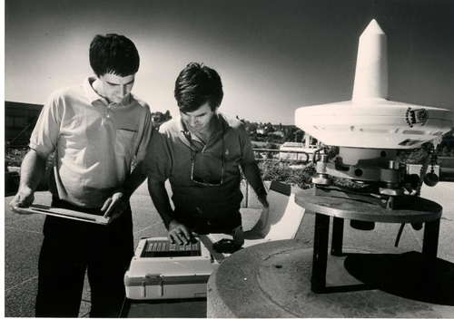 Récepteur Satellite, Laurent Huguenin et Hubert Dupraz.