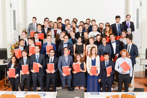 Remise des masters en physique 