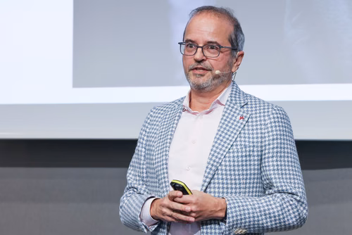Campus lecture Guido Palazzo.