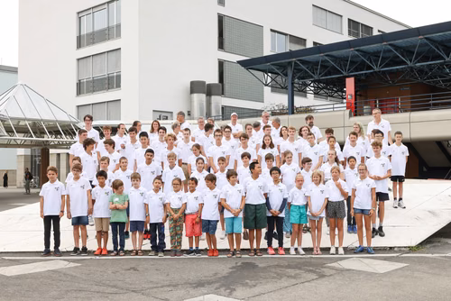 Le championnat des jeux mathématiques et logiques est une compétition populaire et scolaire organisée chaque année à l’échelon européen. Il voit s’affronter des passionné·e·s de mathématiques de toutes générations venus d’une douzaine de pays. Sa finale internationale, qui a traditionnellement lieu à Paris, sera cette année organisée à Lausanne (EPFL). La FSJM gère depuis plus de 30 ans l’organisation de ce championnat en Suisse. Finale sur le Campus EPFL