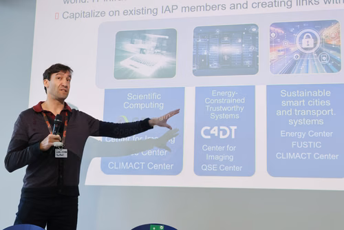 Centers of the Associate Vice Presidency for Centers and Platforms (AVP-CP) met during a special event to promote exchanges and collaborations.   