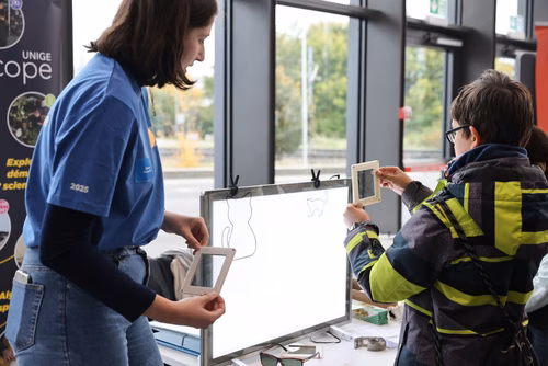 To celebrate 100 years of quantum science and technology, we invite you to discover the strange and fascinating world of quantum physics through hands-on activities, interactive demonstrations, workshops, and engaging talks.
