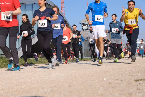 L'EPFL, l'AGEPoly et le Service des Sports Universitaires ont le le plaisir de vous inviter au cross de printemps qu'ils organisent.