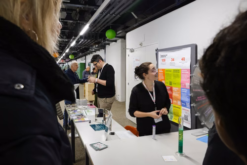 La découverte des sciences et des technologies au cœur du campus, pour les adultes et les enfants.