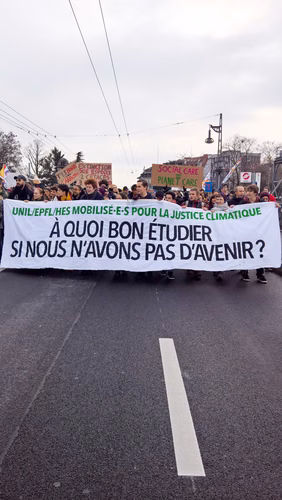 Manifestation des étudiants pour le climat
