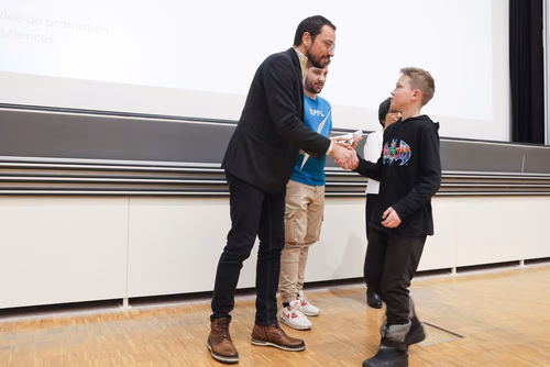Remises des attestations pour les enfants du Jura 2022 En présence du Ministre de l’éducation du Canton du Jura, M. Martial Courtet