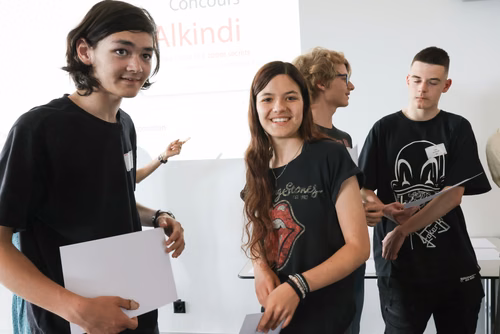 Le concours Alkindi-suisse est une compétition de cryptographie qui a lieu chaque année et ouverte aux classes de 9e, 10e et 11e secondaires. Il est organisé par l’EPFL, les associations Animath et France-ioi. La participation est entièrement gratuite.