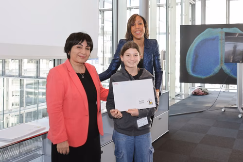 Atelier robotique pour les filles Campus Biotech, remise des attestations