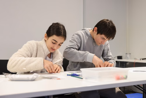 To celebrate 100 years of quantum science and technology, we invite you to discover the strange and fascinating world of quantum physics through hands-on activities, interactive demonstrations, workshops, and engaging talks.