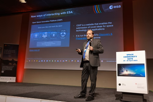 Challenges and opportunities in the space field. Practical and useful information for space industries and newcomers in the domain.