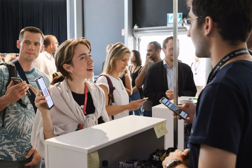 The EPFL School of Life Sciences turned 20 and celebrates this occasion with a unique symposium.