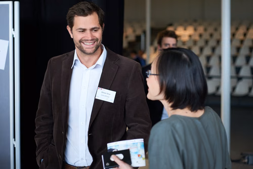 15 startups à fort potentiel ont présenté devant un public composé d’alumni, de chercheurs et d’investisseurs lors de la Seed Night de l’EPFL Alumni au Forum Rolex Learning Center.
