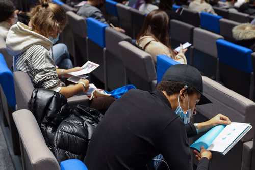 Journée des Gymnasiens accueil et stands 