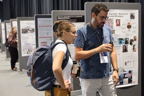 The EPFL School of Life Sciences turned 20 and celebrates this occasion with a unique symposium.