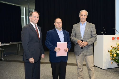 Remise des masters en informatique et systèmes de communication, le 1 octobre 2016